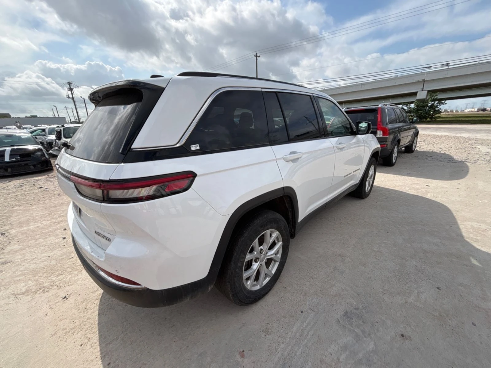 Jeep Grand cherokee 2023 Grand Cherkee LImited, снимка 5 - Автомобили и джипове - 54206732