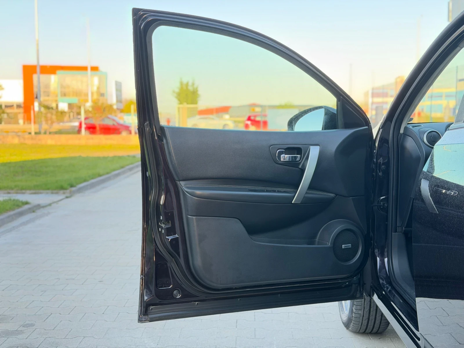 Nissan Qashqai 2.0i Facelift Tekna* ����� �������� �������* ���� | Mobile.bg � ����������� 10