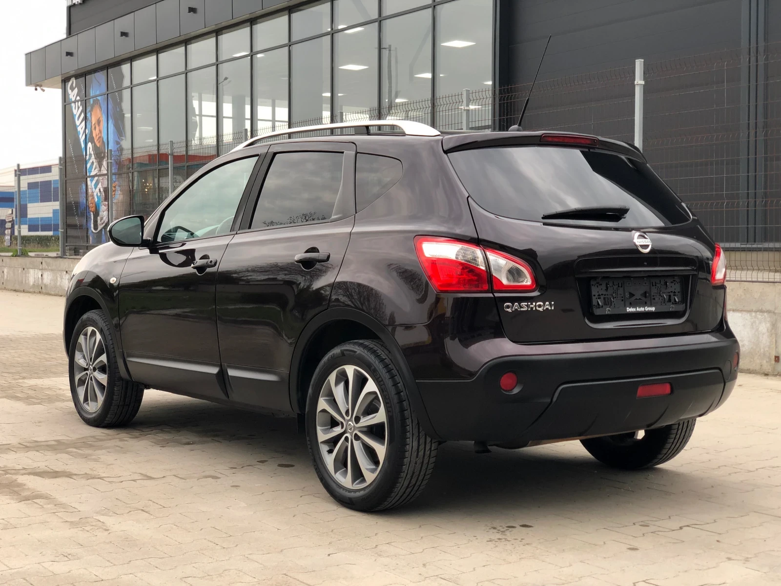 Nissan Qashqai 2.0i Facelift Tekna* ����� �������� �������* ���� | Mobile.bg � ����������� 6