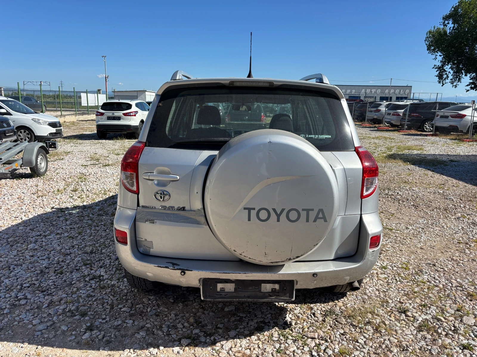 Toyota Rav4 2.2 D-4D, снимка 3 - Автомобили и джипове - 54708565