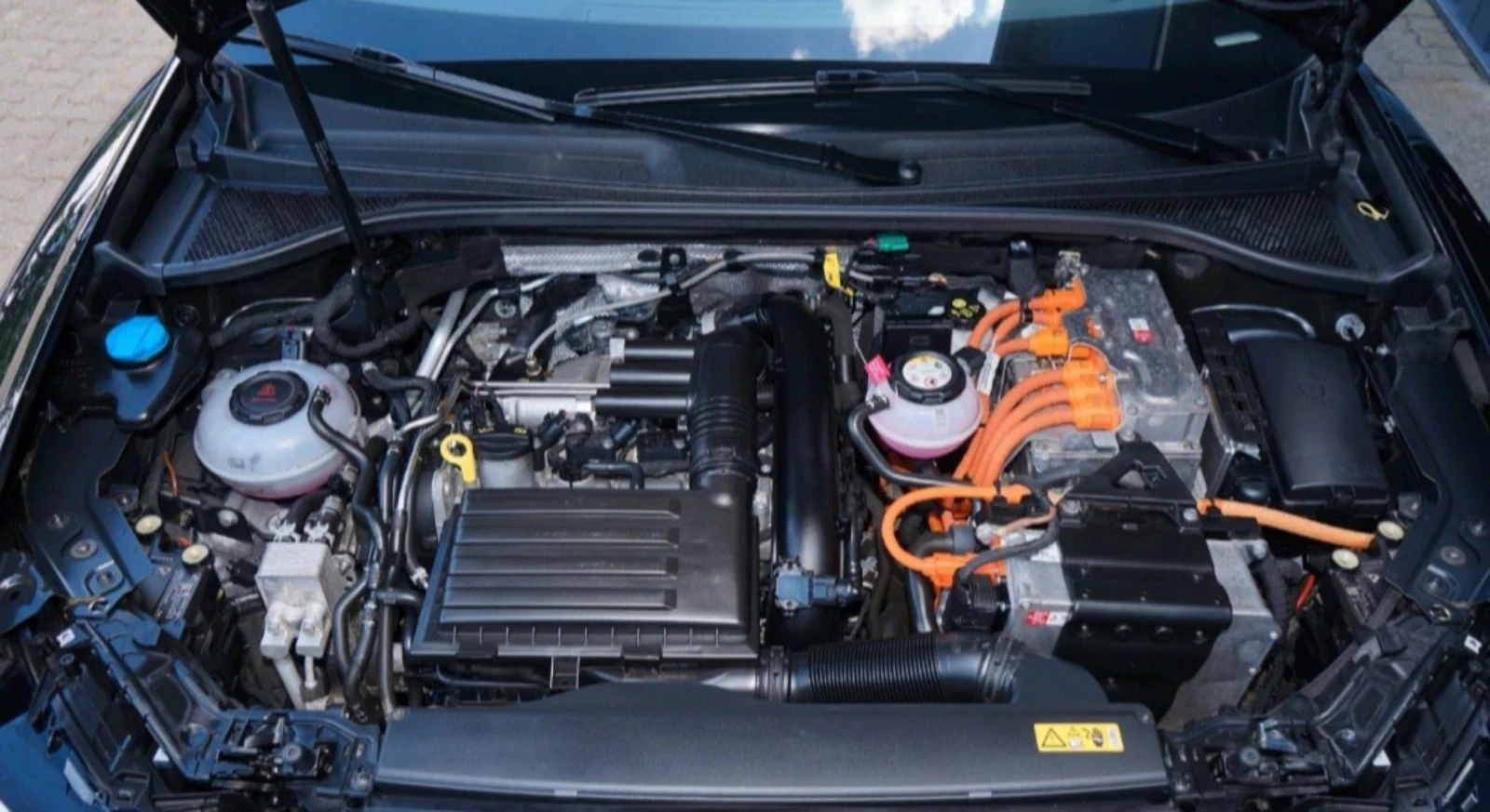 Audi Q3 Sportback 45TFSI е/Sportback/S line/Leder/Cam , снимка 17 - Автомобили и джипове - 54792749