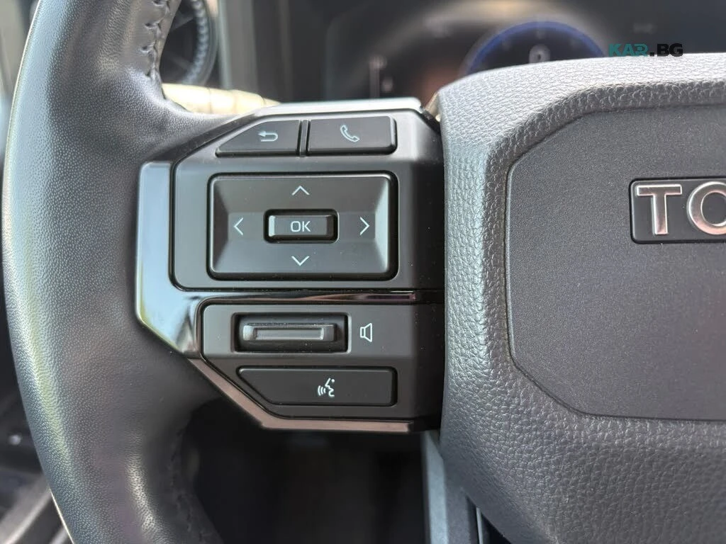 Toyota Land cruiser * HeadUp *  AвтоКредит * (ЦЕНА ДО БГ), снимка 12 - Автомобили и джипове - 54840902