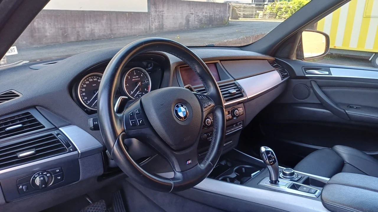 BMW X5 M50D , снимка 10 - Автомобили и джипове - 54887221
