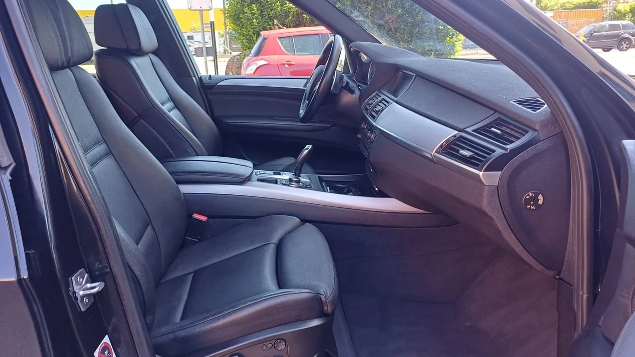 BMW X5 M50D , снимка 11 - Автомобили и джипове - 54887221