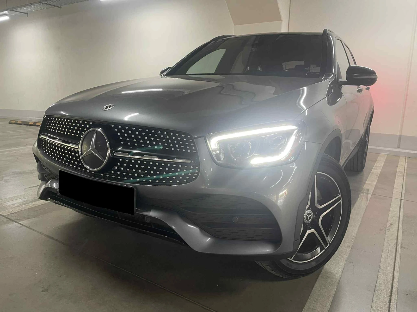 Mercedes-Benz GLC 300 4MATIC AMG package
