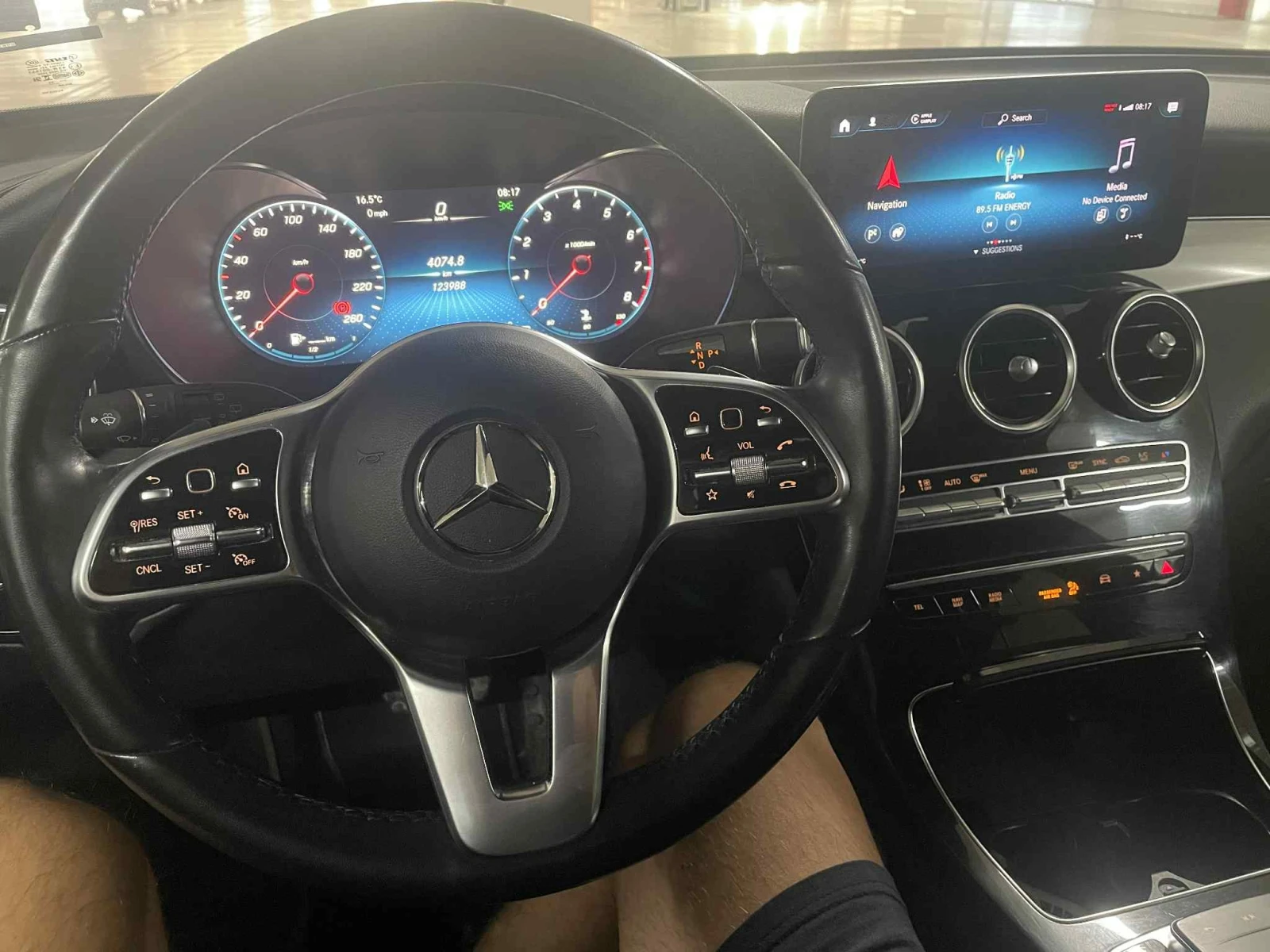Mercedes-Benz GLC 300 4MATIC AMG package, снимка 9 - Автомобили и джипове - 55101064