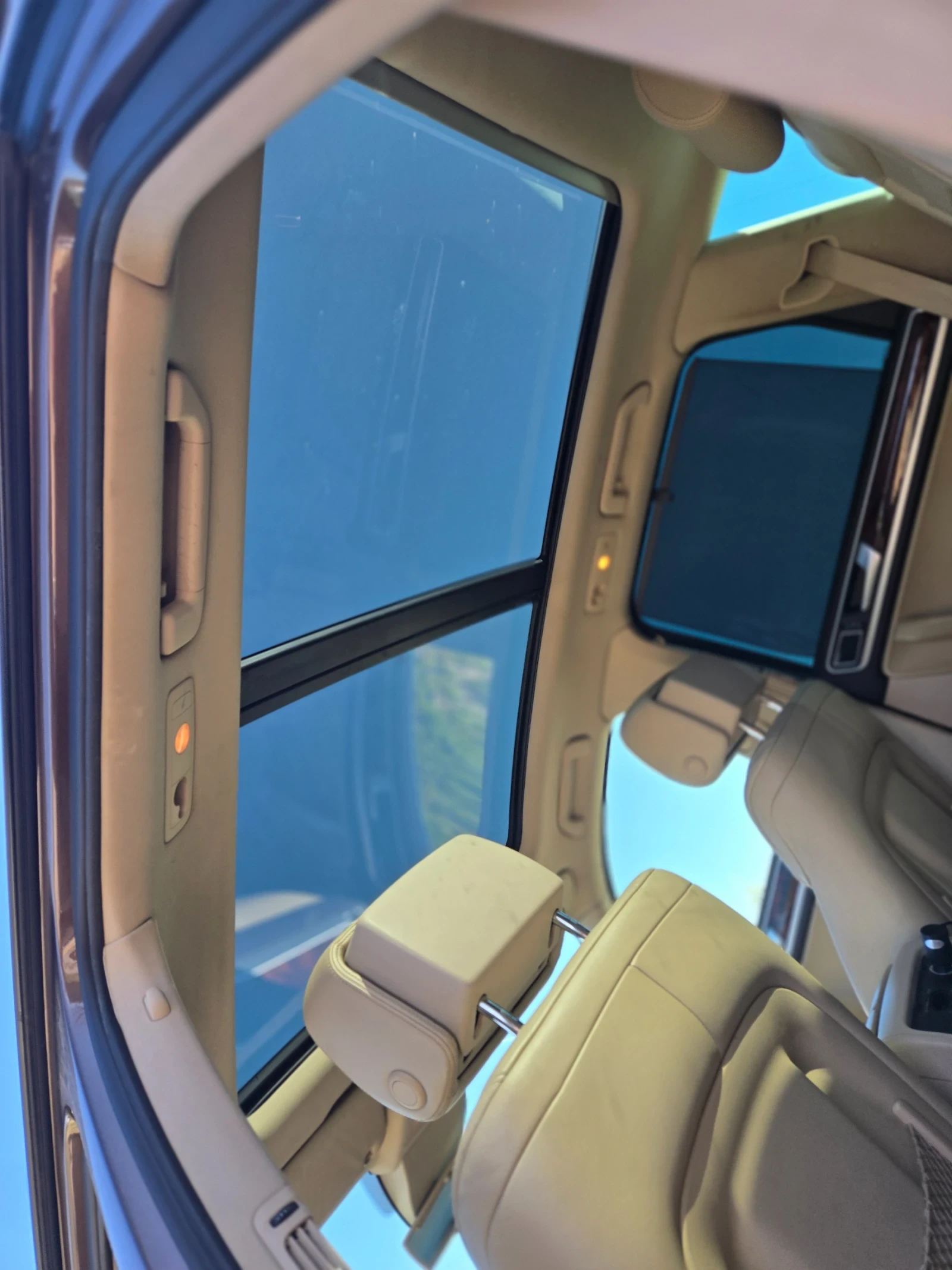 VW Touareg VW Touareg 4.2TDI V8 380к.с...R line ..KeyGo Dynau, снимка 3 - Автомобили и джипове - 55411818