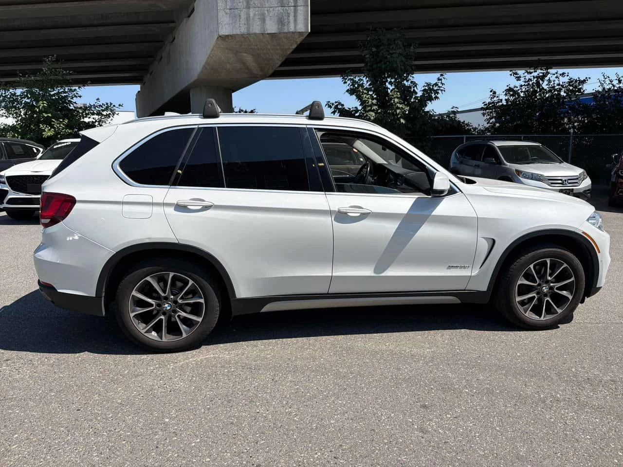 BMW X5 * xDrive35i * АВТОКРЕДИТ БЕЗ ПЪРВОНАЧАЛНА ВНОСКА* , снимка 3 - Автомобили и джипове - 55603318