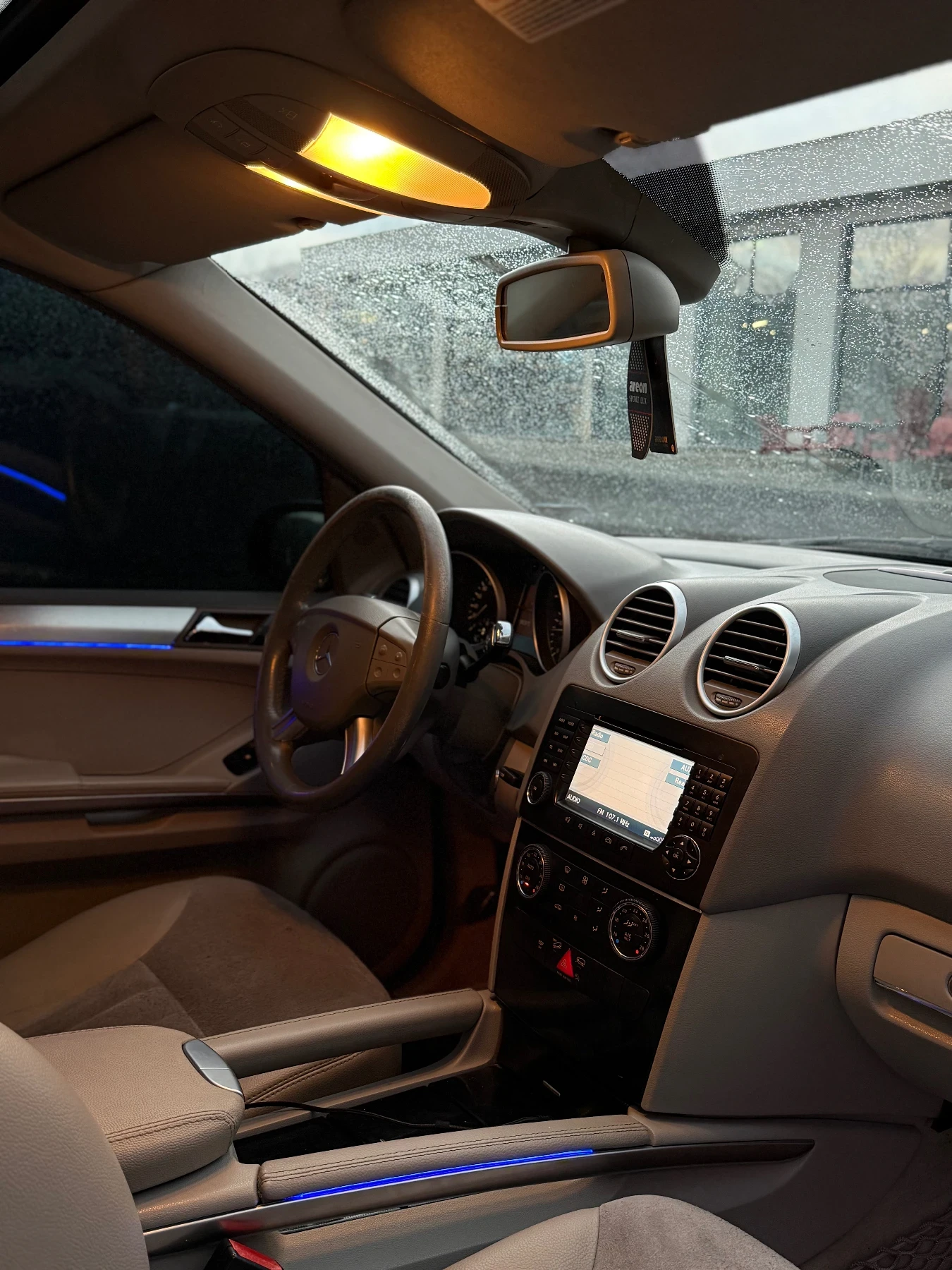 Mercedes-Benz ML 320 TOP!, снимка 5 - Автомобили и джипове - 55607324
