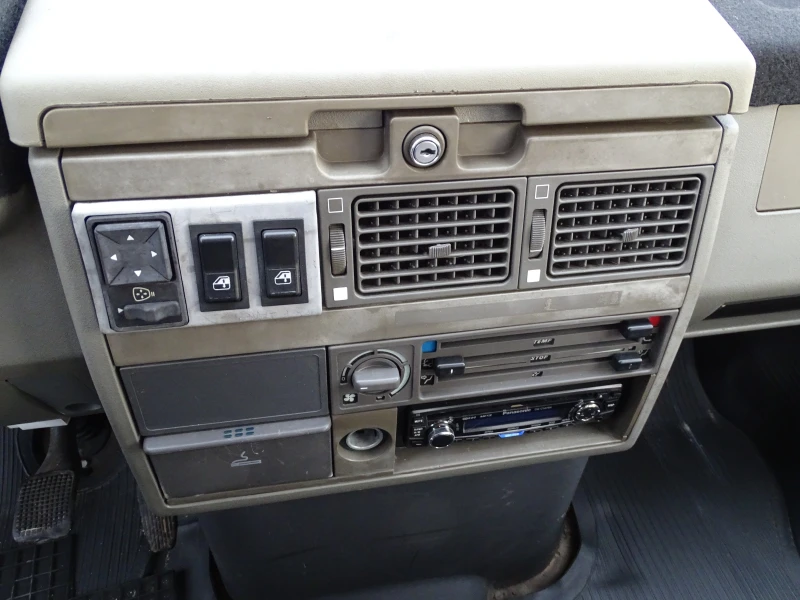 Iveco Daily 35c10* * БОРДОВИ С КРАН* * , снимка 13 - Бусове и автобуси - 52495255