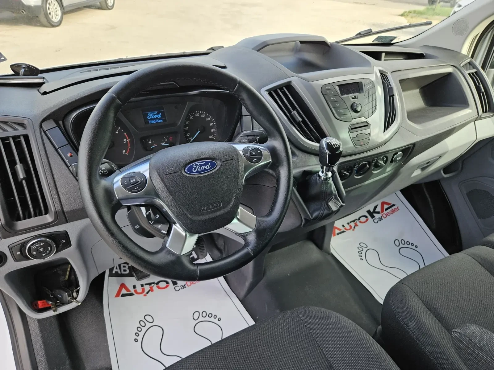 Ford Transit 2.2TDCI-155кс= 9МЕСТА= ТОВАРОПЪТНИЧЕСКИ= КЛИМАТИК  - изображение 8