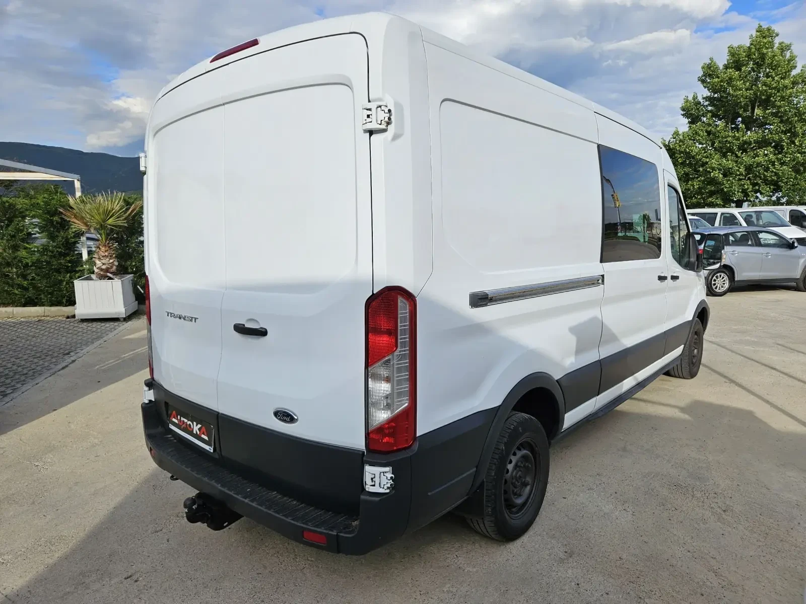 Ford Transit 2.2TDCI-155кс= 9МЕСТА= ТОВАРОПЪТНИЧЕСКИ= КЛИМАТИК  - изображение 3