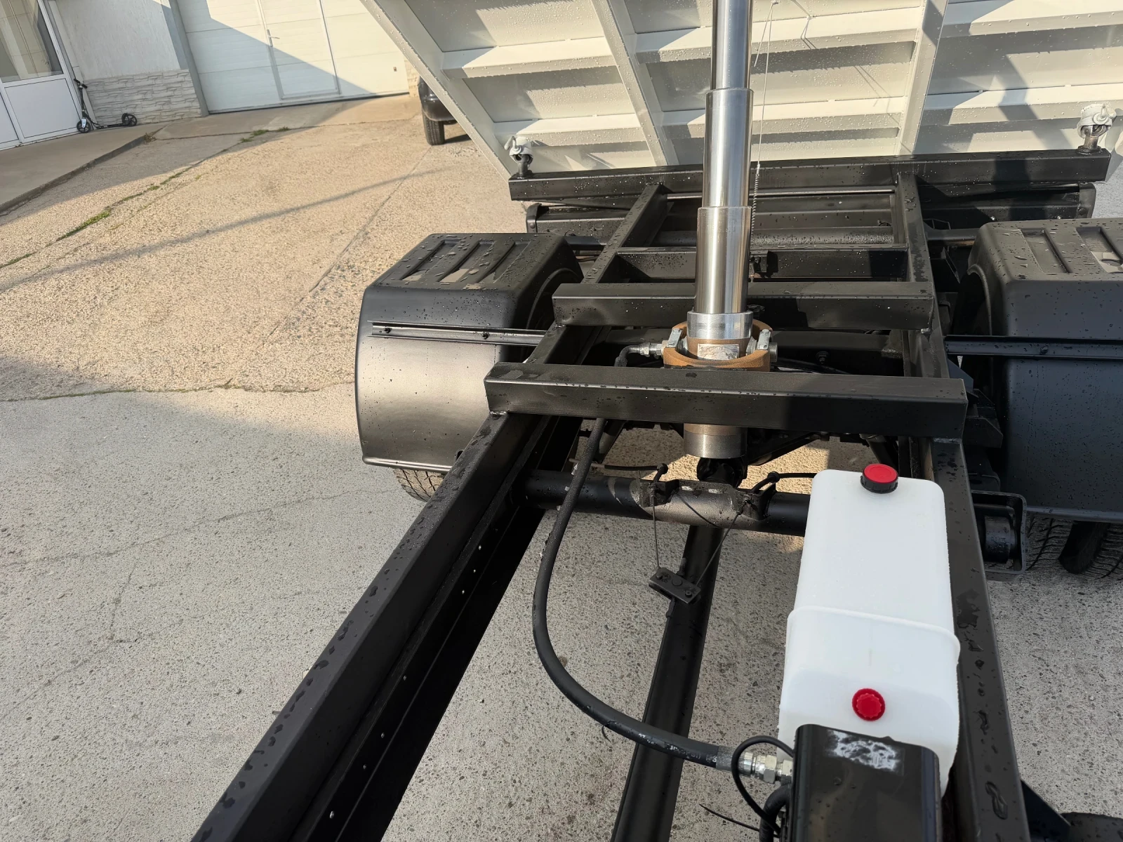 Iveco 35c15 Тристранен 150 коня, снимка 7 - Бусове и автобуси - 54168757