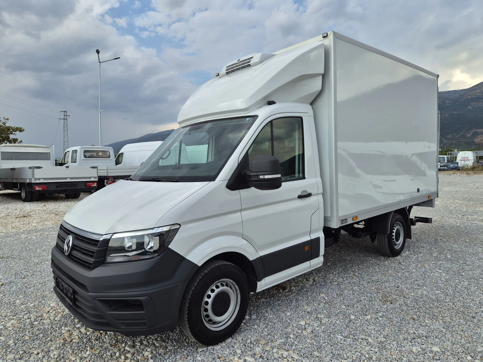 VW Crafter 2.0 TDI* Хладилен* Падащ борд* Нави* Климатик
