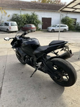 Обява за продажба на Honda Cbr 1000 RR/R ~31 500 лв. - изображение 3 | Auto.bg Обява за продажба на Honda Cbr 1000 RR/R ~31 500 лв. - изображение 3