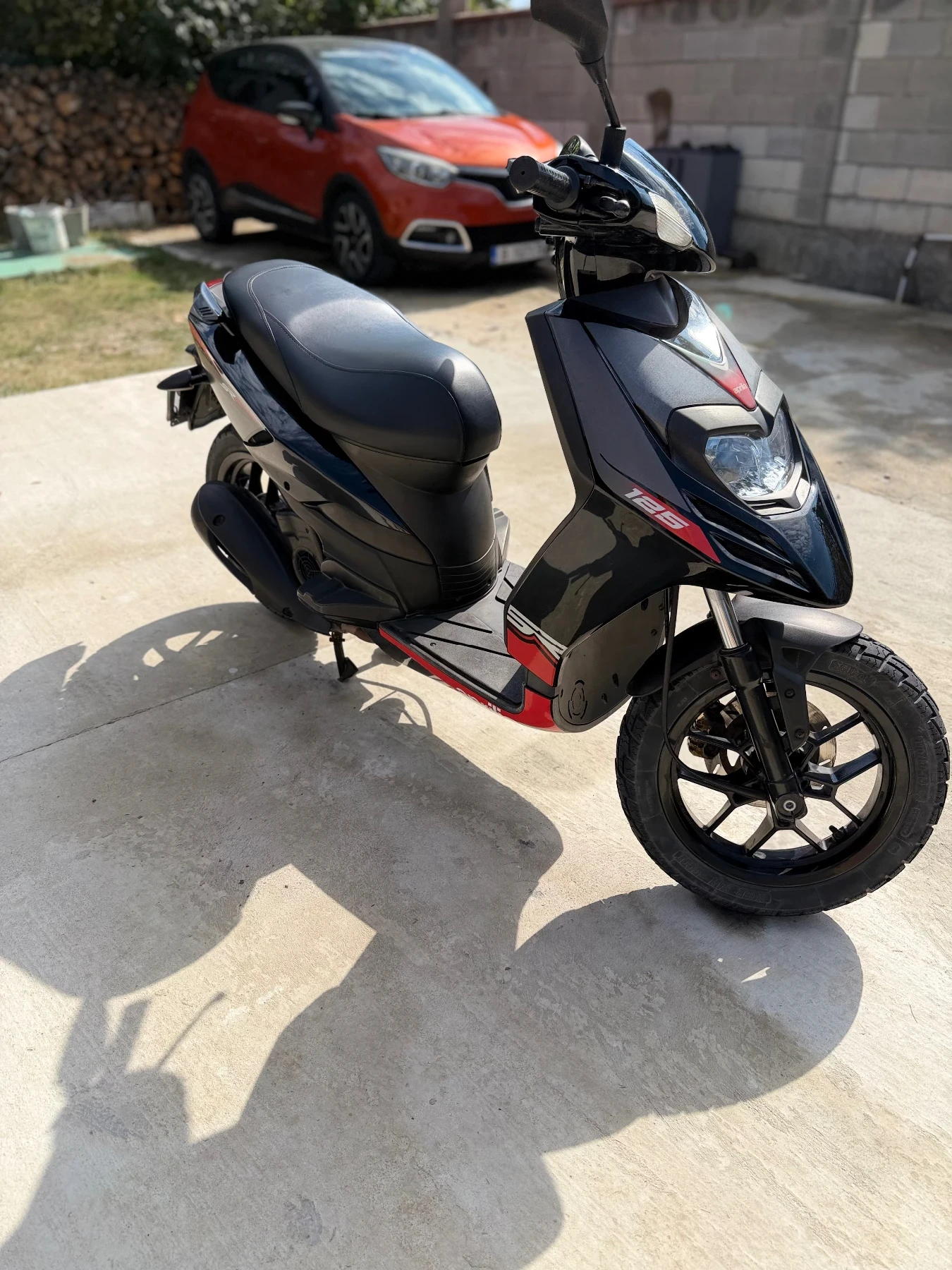 Aprilia Sr