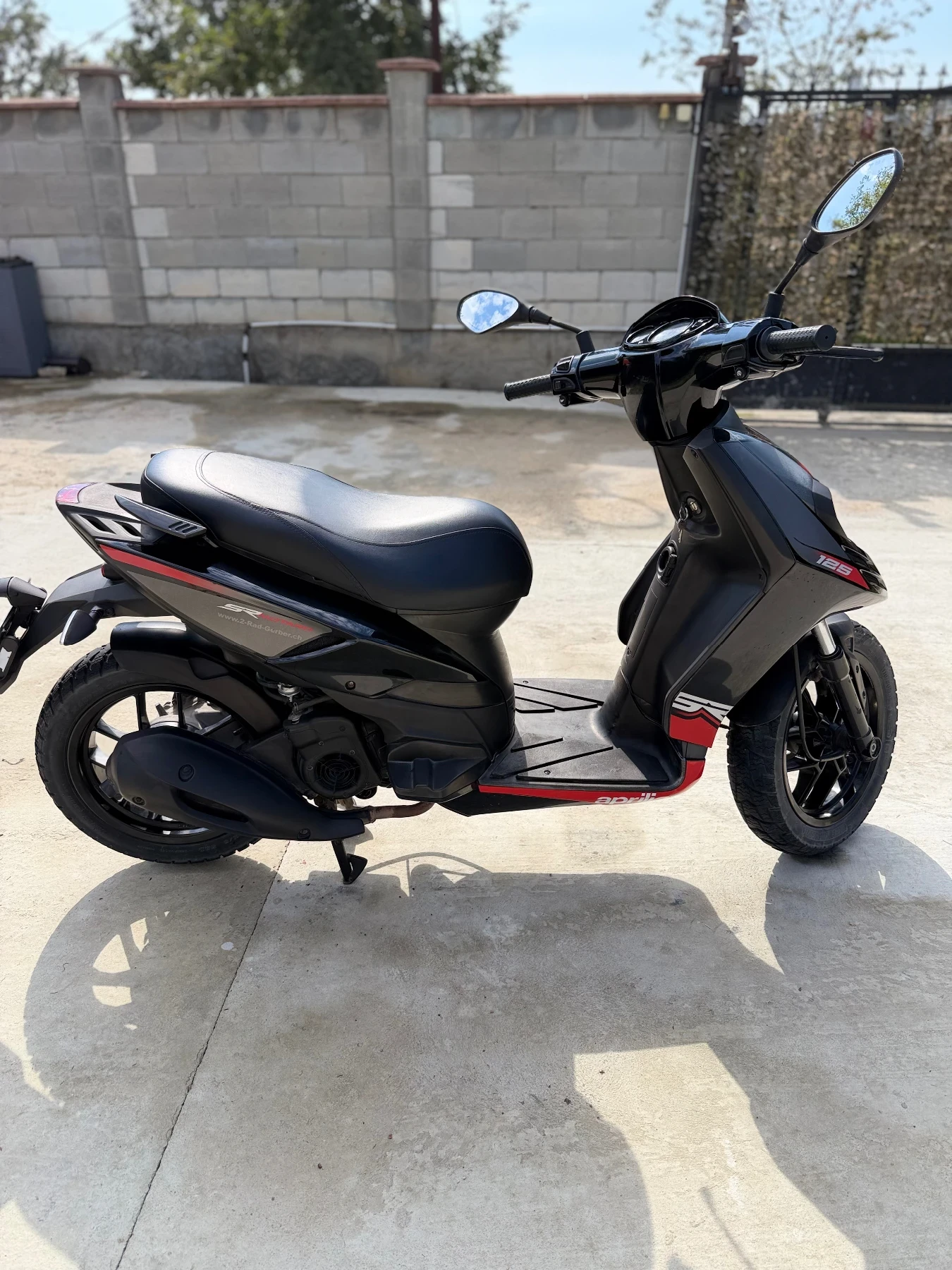 Aprilia Sr, снимка 2 - Мотоциклети и мототехника - 56439737