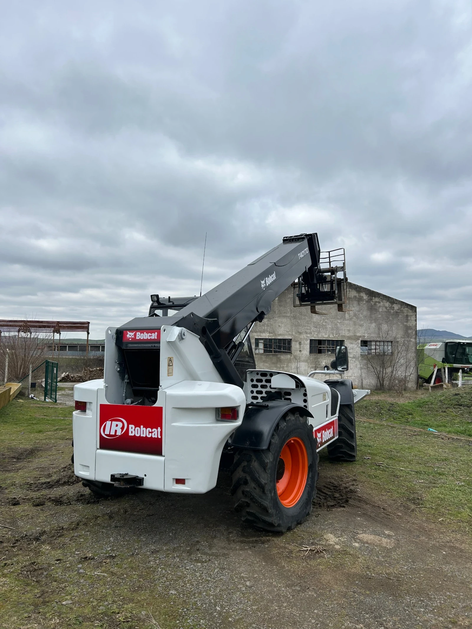 ������������ �������� Bobcat T40170 | Mobile.bg � ����������� 4