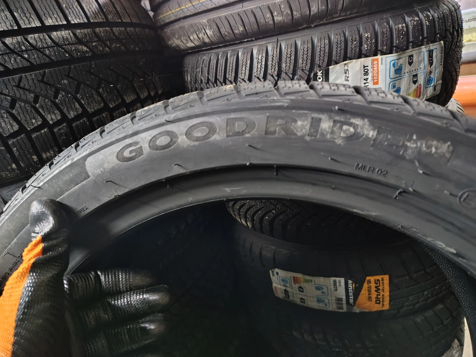  245/40R18 | Mobile.bg   6