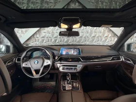 BMW 730 d* xDrive* FULL Екстри* M PACKET * HEAD UP* Шибеда, снимка 9