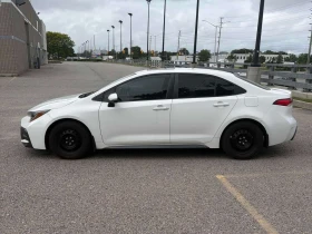 Toyota Corolla * SE CVT * CARFAX * ОПЦИЯ ЗА ФИНАНСИРАНЕ, снимка 2