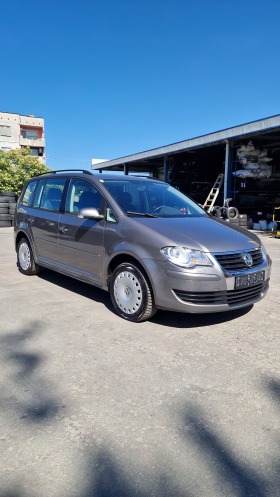 VW Touran 1.9 TDI 105к.с, снимка 1