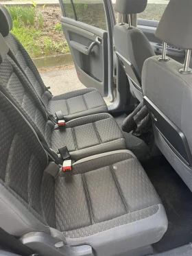 Обява за продажба на VW Touran ~8 000 лв. - изображение 10