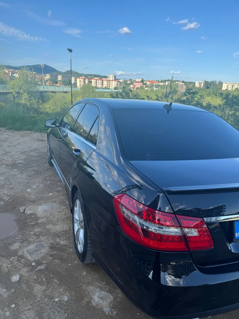 Mercedes-Benz E 350, снимка 6 - Автомобили и джипове - 47857114