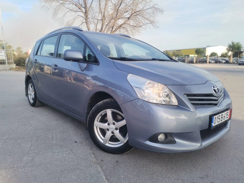 Toyota Verso ПЕРФЕКТЕН/7м., снимка 3 - Автомобили и джипове - 47448155