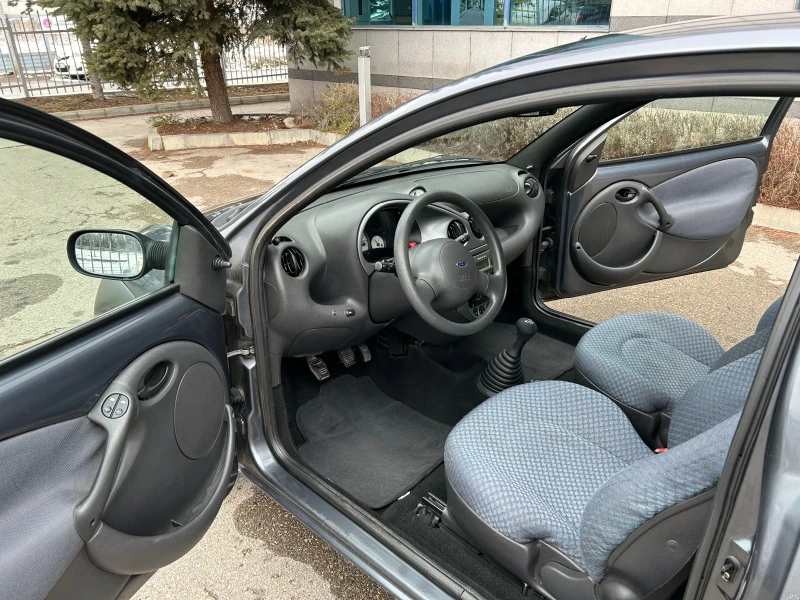 Ford Ka, снимка 8 - Автомобили и джипове - 48433192