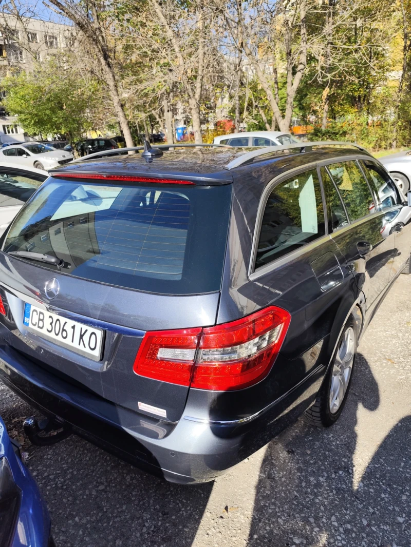 Mercedes-Benz E 250 Avantgarde , снимка 4 - Автомобили и джипове - 52263717
