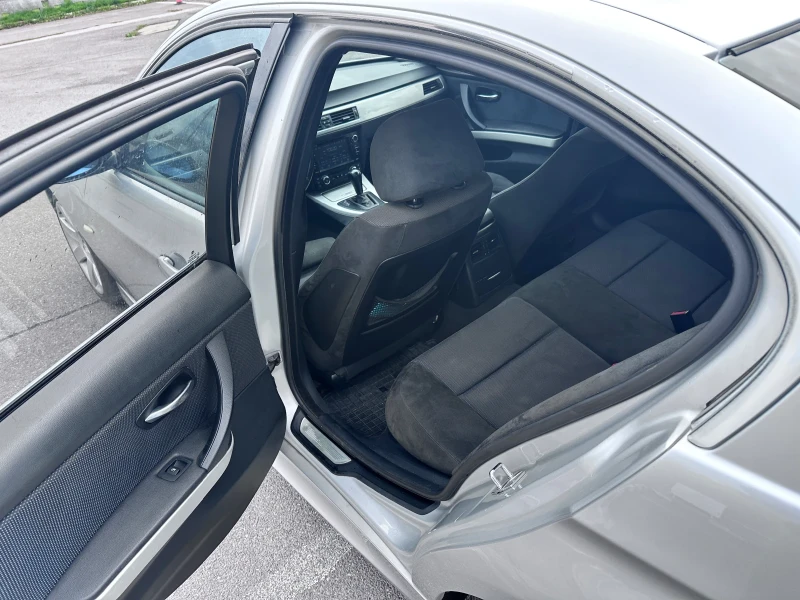 BMW 320, снимка 8 - Автомобили и джипове - 52542839