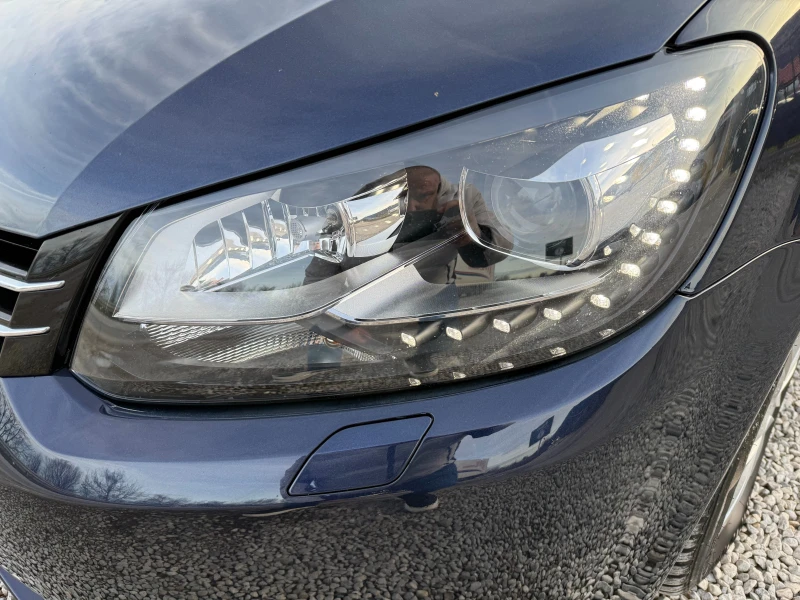VW Touran 1.6 tdi 105kc, снимка 13 - Автомобили и джипове - 52733311