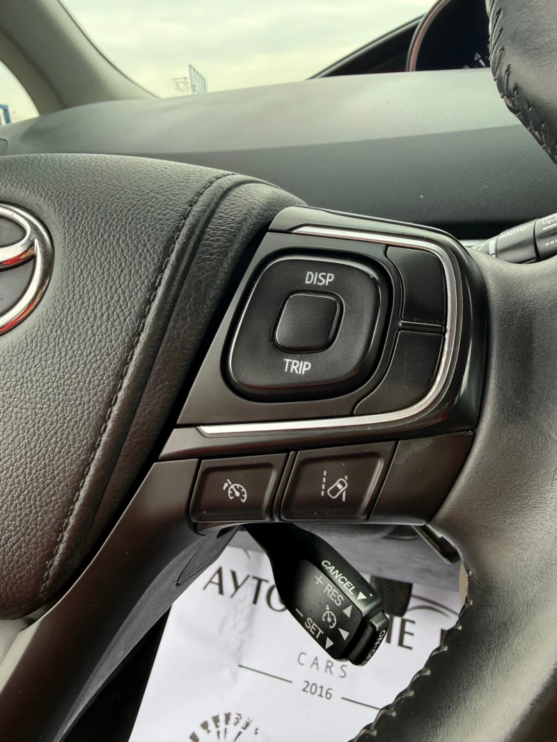 Toyota Verso 1.6 VVT-i, снимка 13 - Автомобили и джипове - 53481857