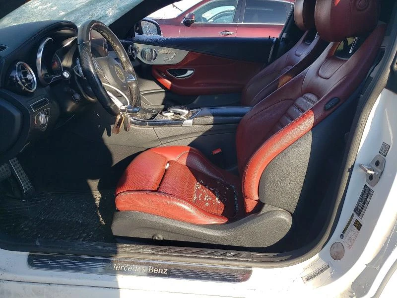 Mercedes-Benz C 300 4MATIC AMG PKG| BURMESTER| ПОДГРЕВ| KEYLESS, снимка 7 - Автомобили и джипове - 54085078