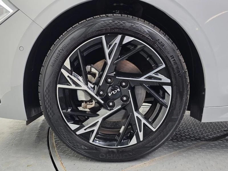 Kia K5 2.0 LPi| 160к.с.| ВКЛ.ТЕХНОТЕСТ, снимка 5 - Автомобили и джипове - 55664439