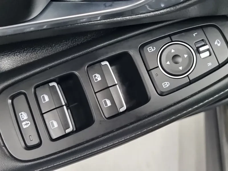 Hyundai Sonata 2.0 - САМО 30% АВАНС, снимка 16 - Автомобили и джипове - 55998368