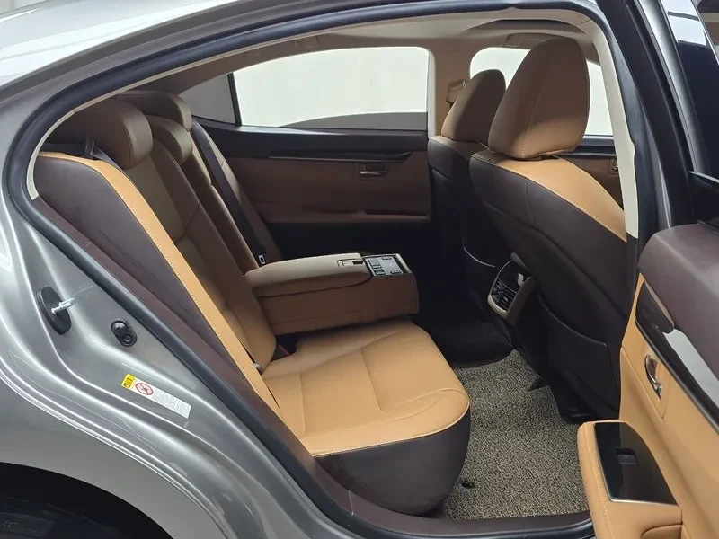 Lexus ES 300h Supreme* �������* �������* ������* ��������� | Mobile.bg � ����������� 10