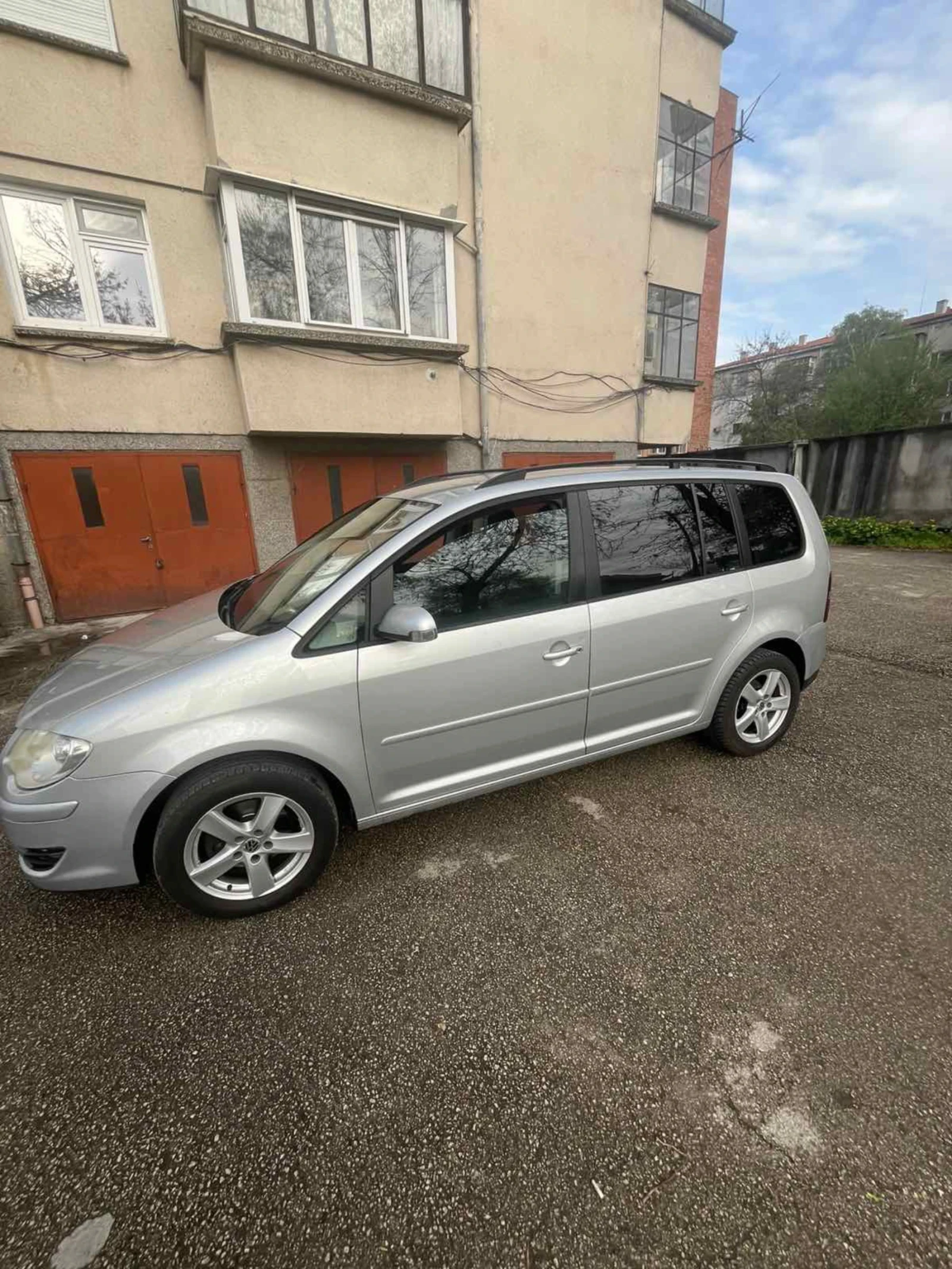 VW Touran  - изображение 3