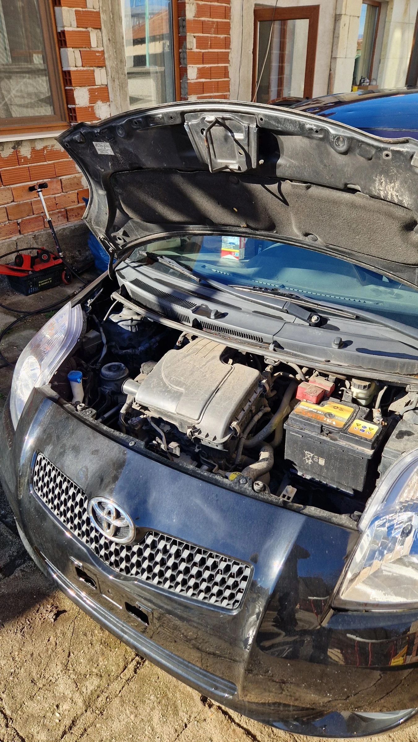 Toyota Auris  - изображение 6