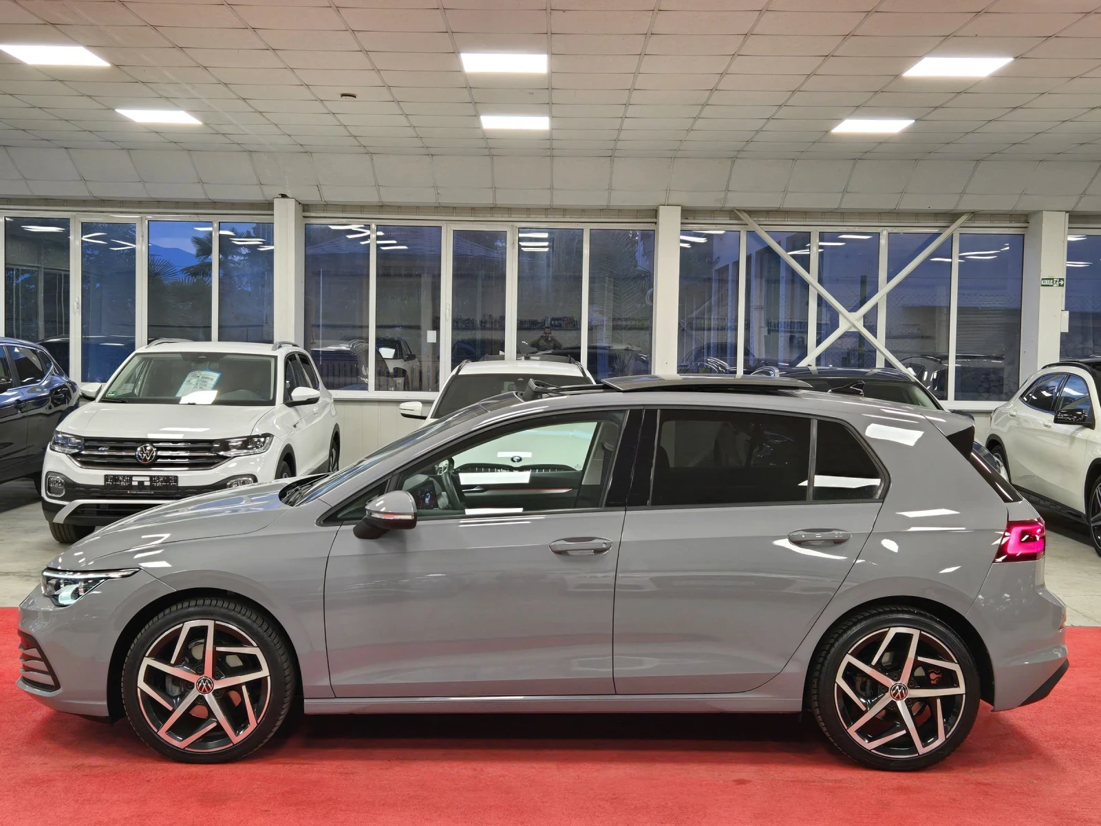 VW Golf VIII | 2.0TDI 150hp | DSG7 | IQ Light | Digital |  - изображение 7