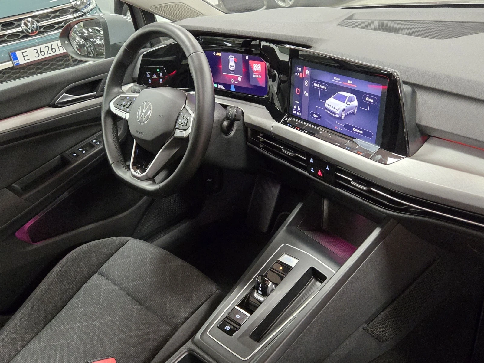 VW Golf VIII | 2.0TDI 150hp | DSG7 | IQ Light | Digital |  - изображение 10