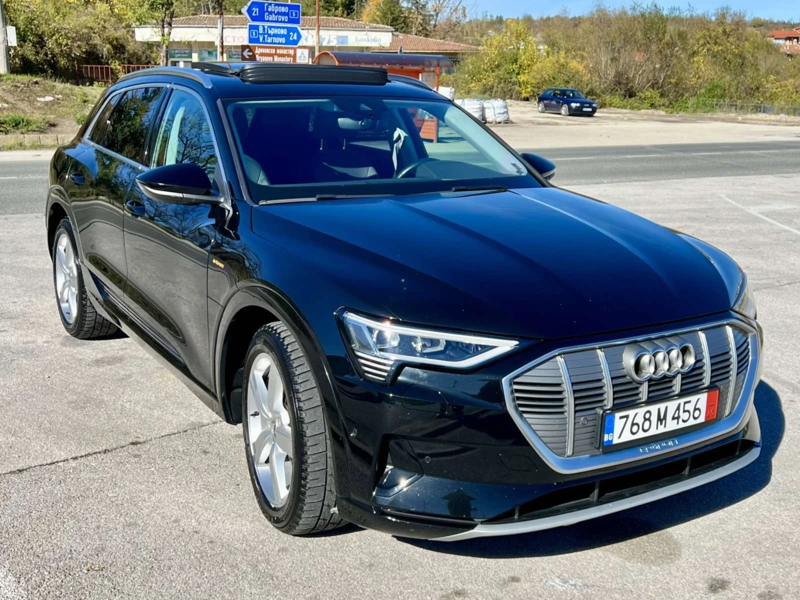 Audi E-Tron 50/AWD/313hp/Кожа/Панорама - изображение 3