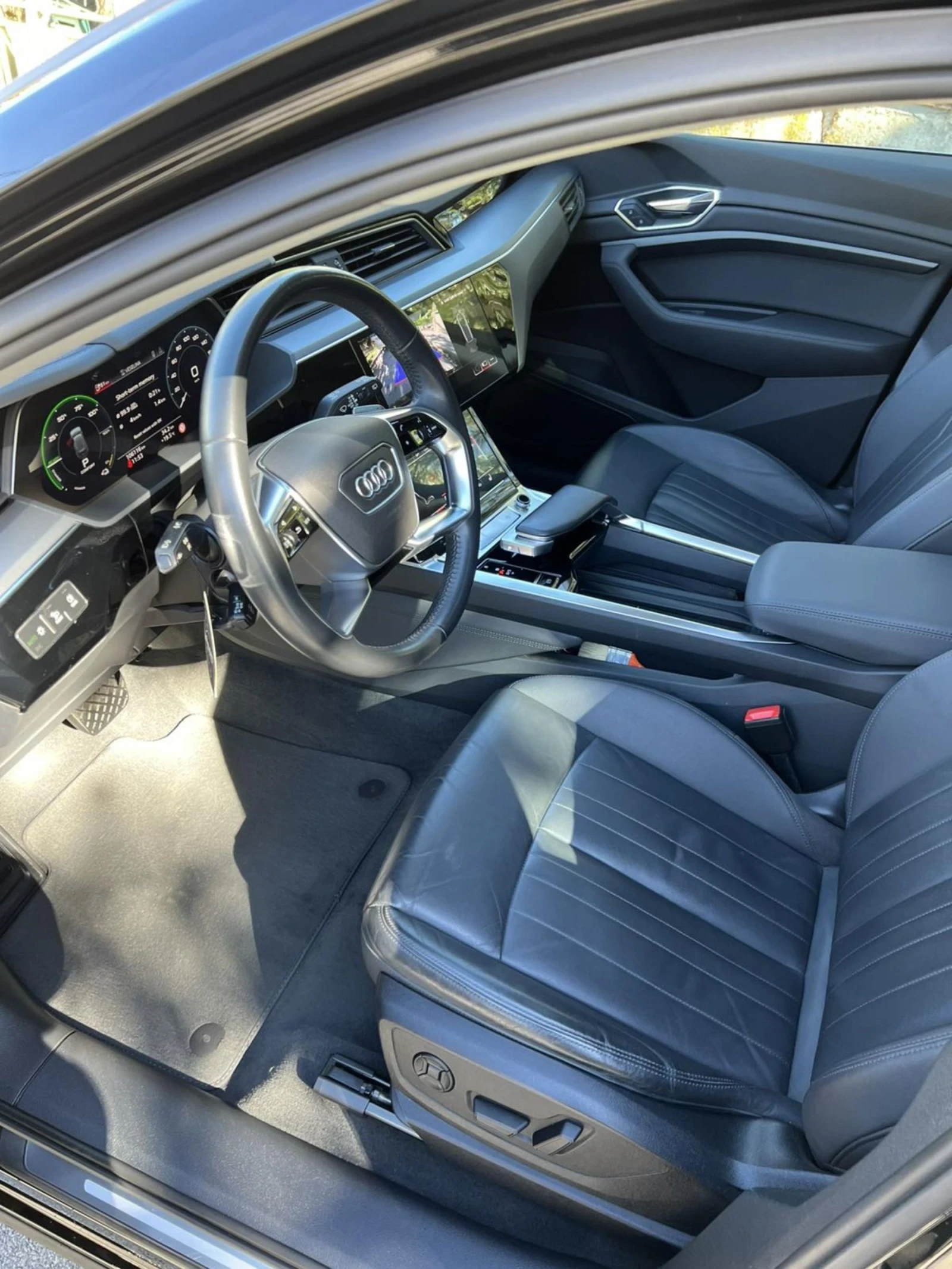 Audi E-Tron 50/AWD/313hp/Кожа/Панорама - изображение 8