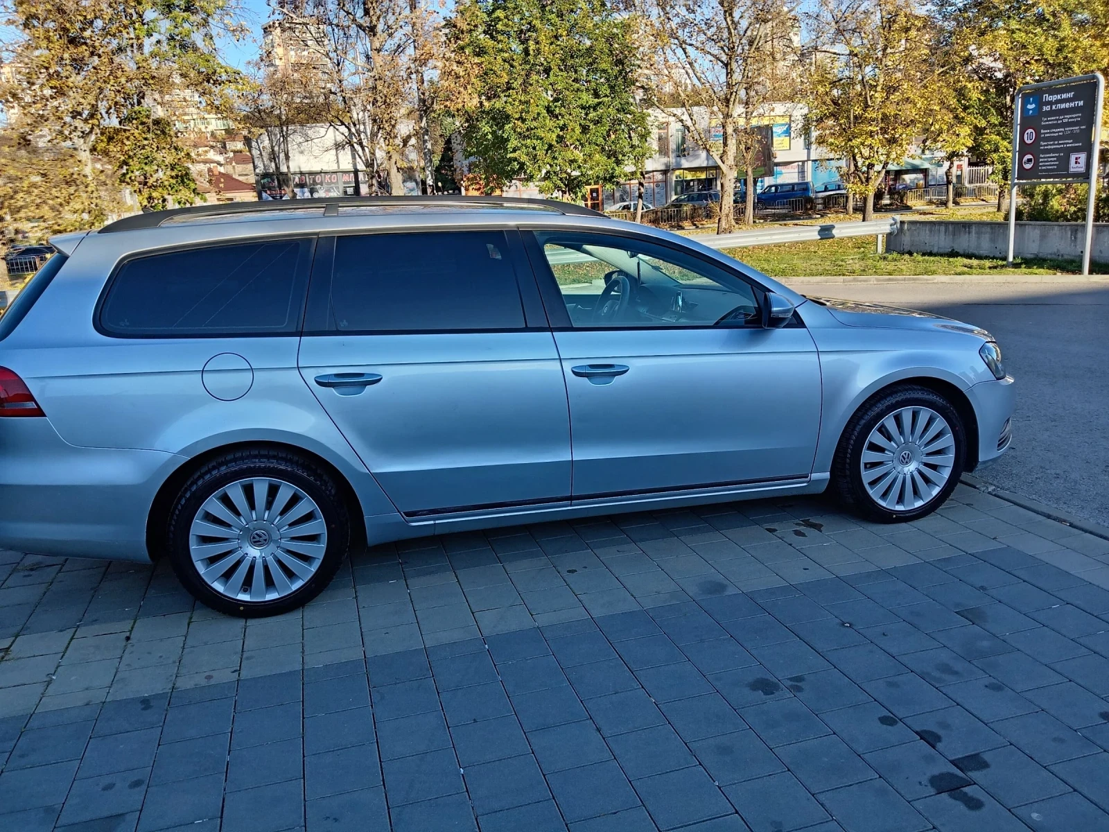 VW Passat 2.0 TDi  - изображение 7