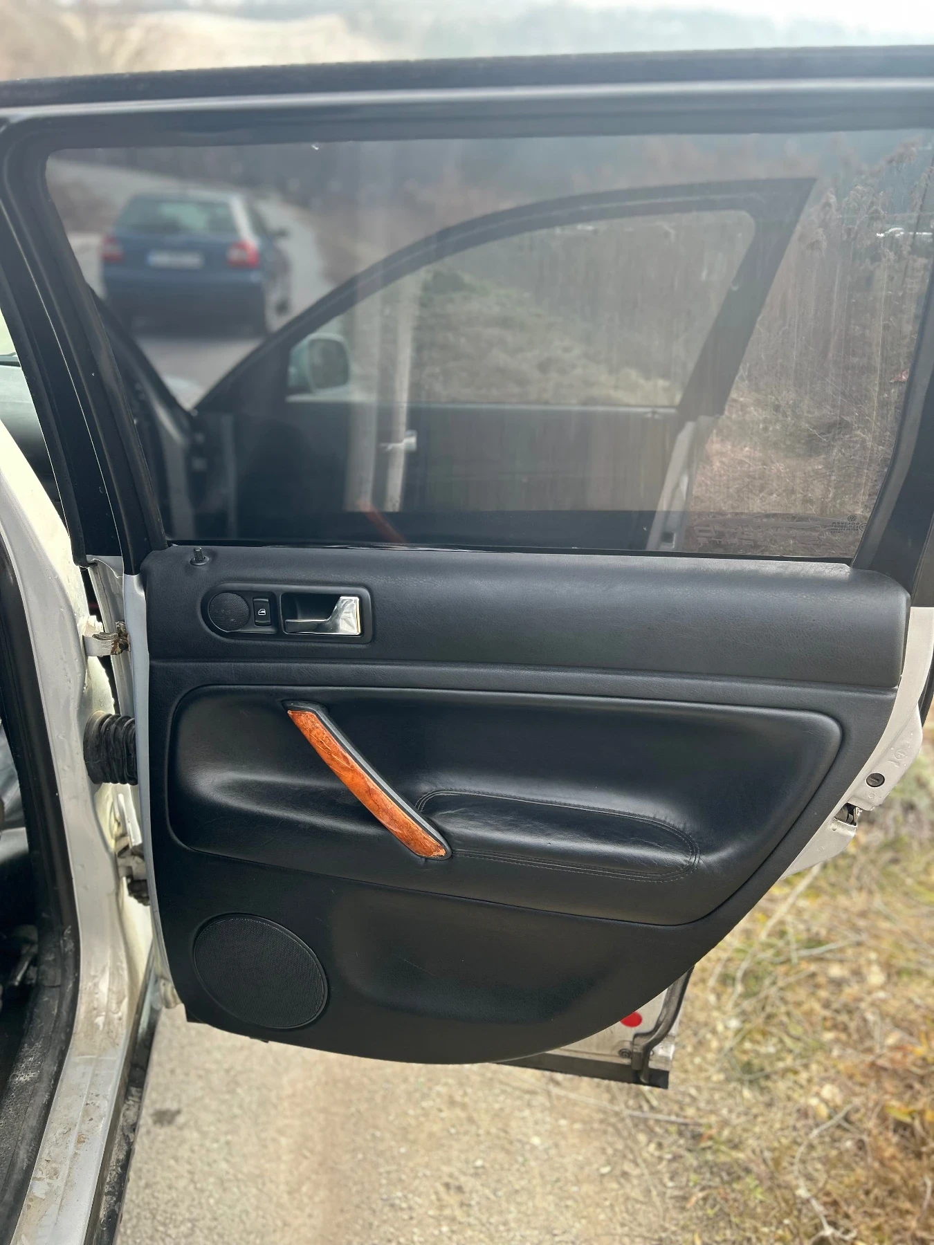 VW Passat | Mobile.bg   5