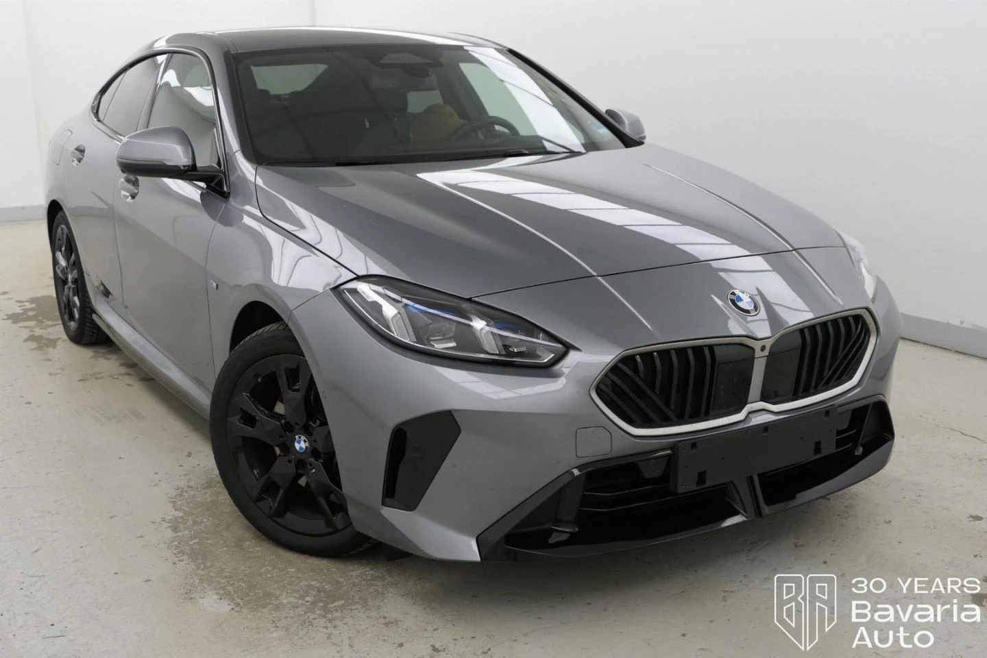 BMW 220 i Gran Coupe M Sport Paket Steptronic | Mobile.bg   4