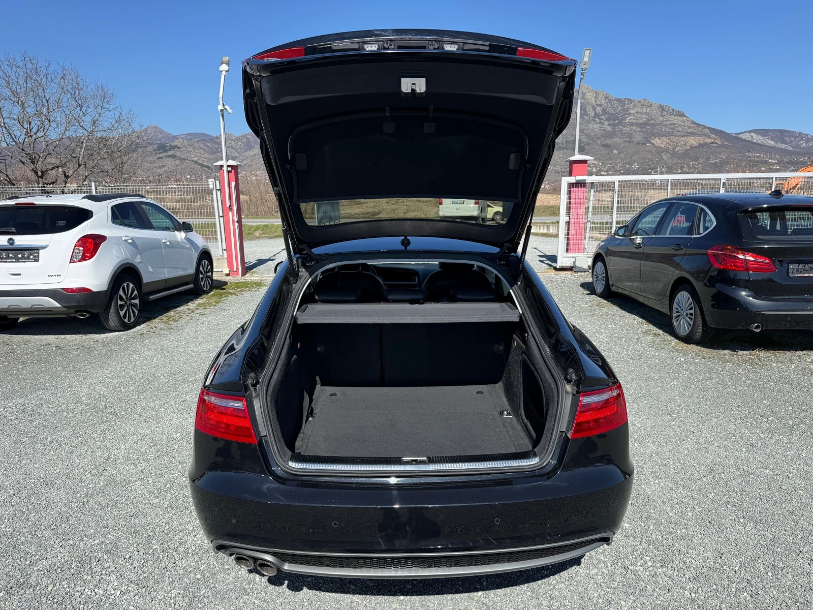 Audi A5 (KATO НОВА)^(S-Line), снимка 13 - Автомобили и джипове - 53626997