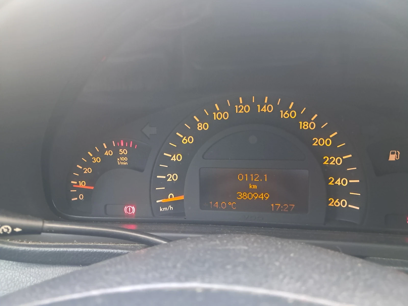 Mercedes-Benz C 220 CDI Avangarde, снимка 9 - Автомобили и джипове - 54045040