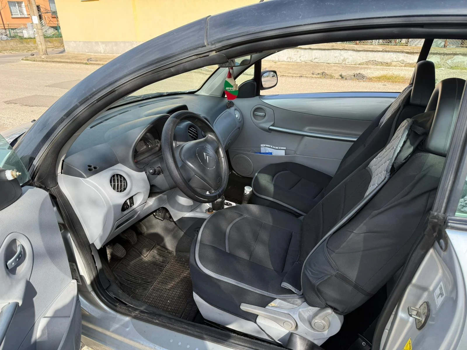 Citroen C3 pluriel, снимка 13 - Автомобили и джипове - 54173830